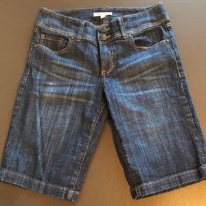 CABI BERMUDA SHORTS